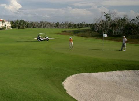golf en mayan palace (morning time) 3