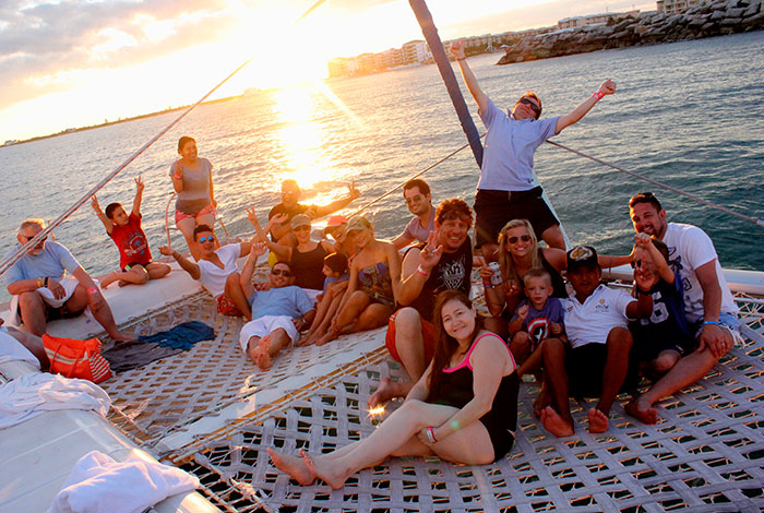 tour a isla mujeres en catamaran y snorkel con transporte incluido 5