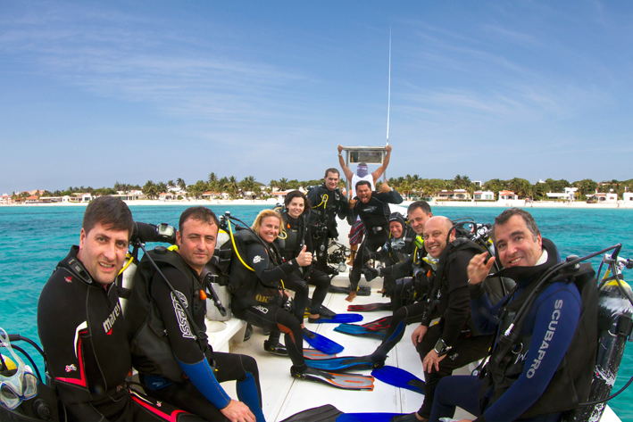 buceo certificado (buceo de un tanque para buzos certificados) 2
