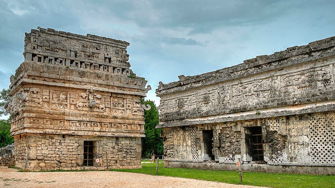 chichen itza de lujo y vista a dos cenotes  1