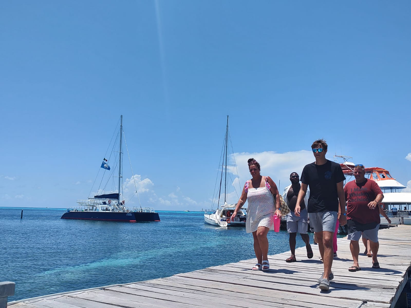 aventura en catamarÁn a isla mujeres 2