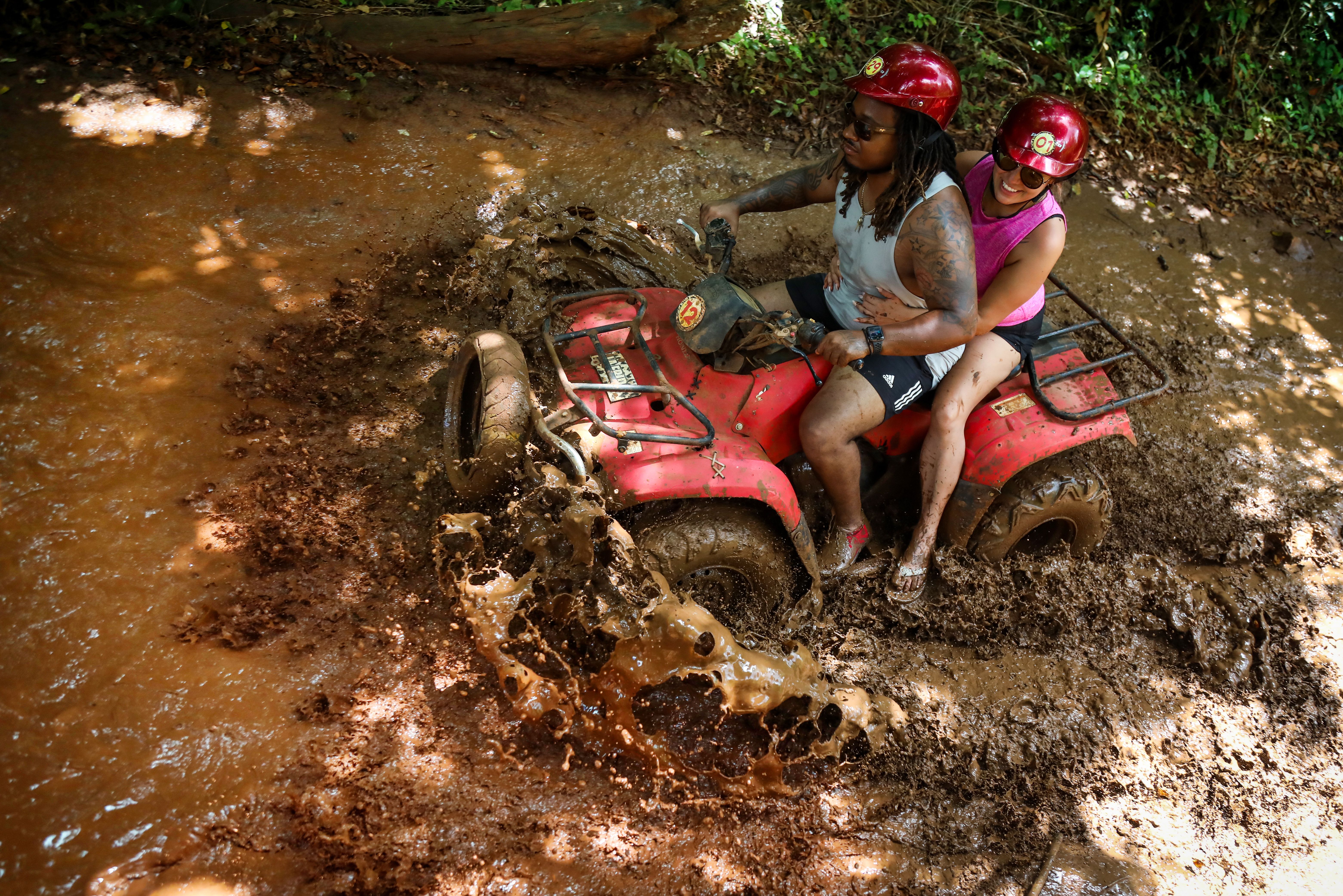 tour extremo de cuatrimotos - tirolesa y cenote (compartido) 1